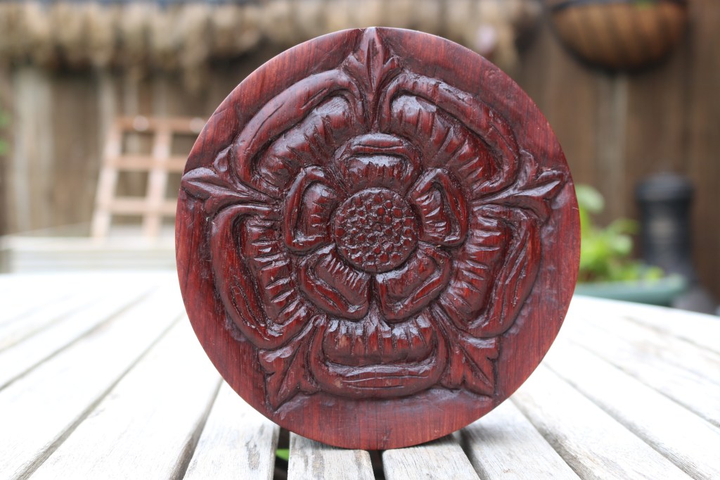tudor rose relief carving wood history heraldry plaque sean kelly odinns grove folk art crafts heritage