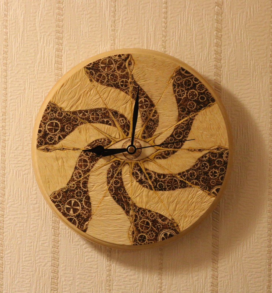 psychedelic steampunk evil eye clockwork cogs pyrography carving clock sean kelly odinns grove woodcarving woodwork